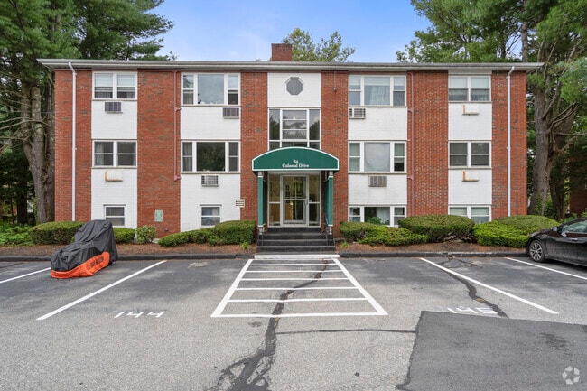 Building Photo - B4 Colonial Dr