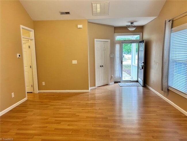 Building Photo - 7807 Braefield Dr