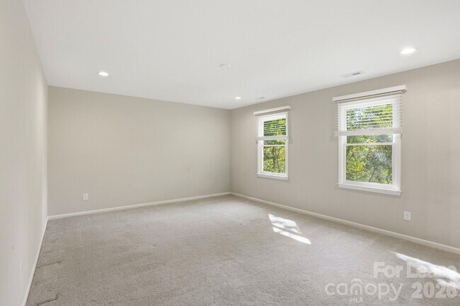 Building Photo - 301 Sardis Rd N