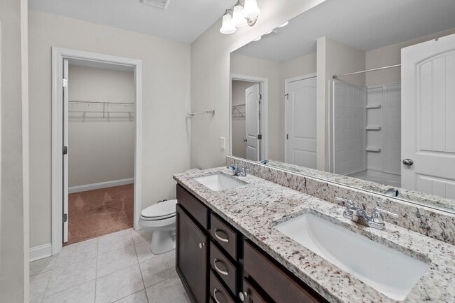 Building Photo - 147 Ainsdale Dr