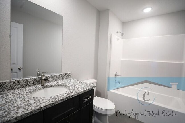 Building Photo - Recent construction, beautiful 3 bed / 2 bath home - Brookland!