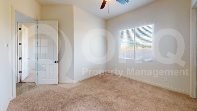 Building Photo - 2714 W Plateau Rdg Dr