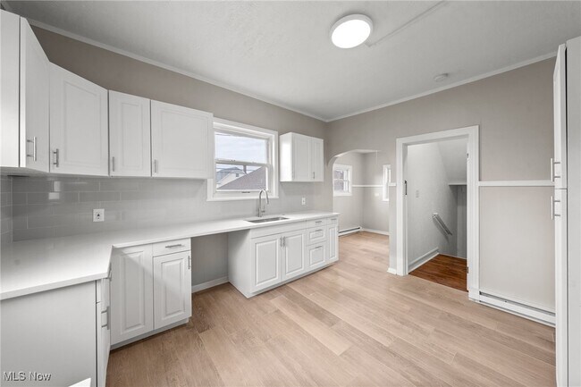 Building Photo - 10501 Park Heights Ave