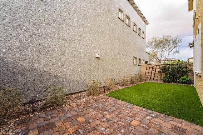Building Photo - 432 Cadence View Way