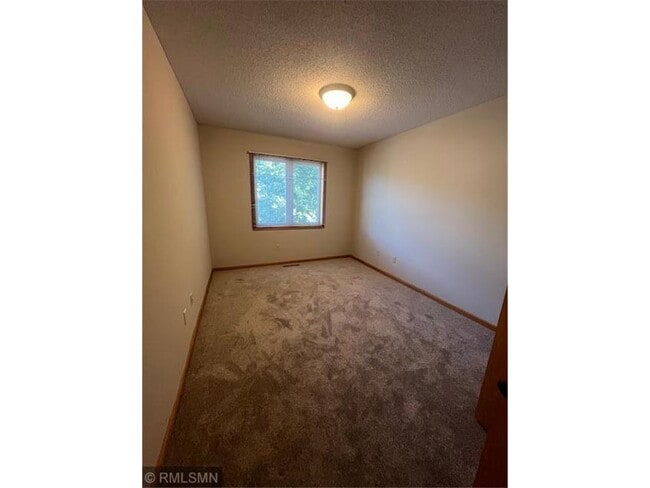 Building Photo - 1493 Summit Shores Dr