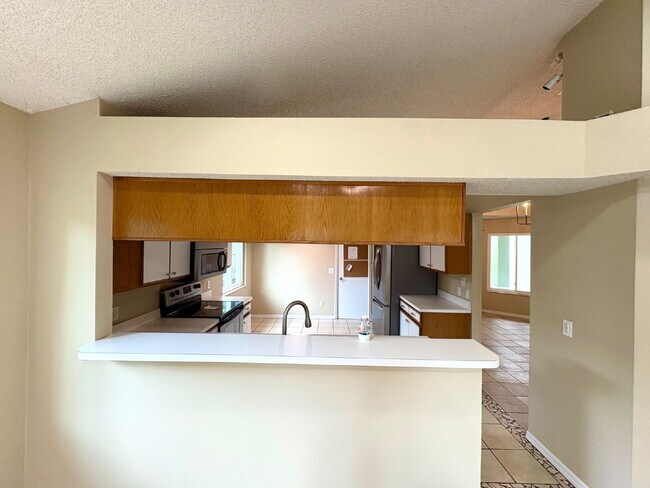 Building Photo - Charming 3-Bedroom Home in the Sought-Afte...