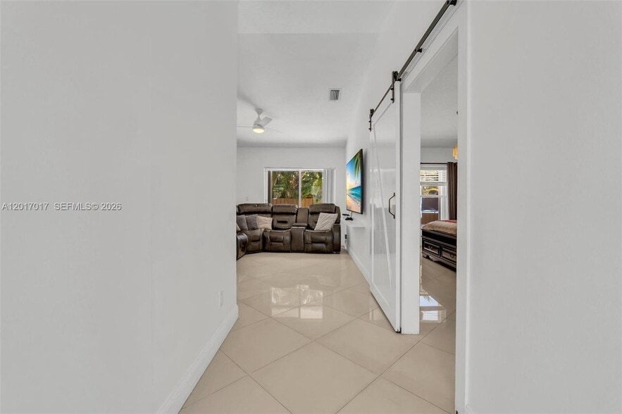 Building Photo - 14813 SW 171st Ter