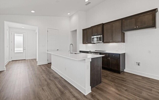 Building Photo - 3813 Mesquite Vly Rd