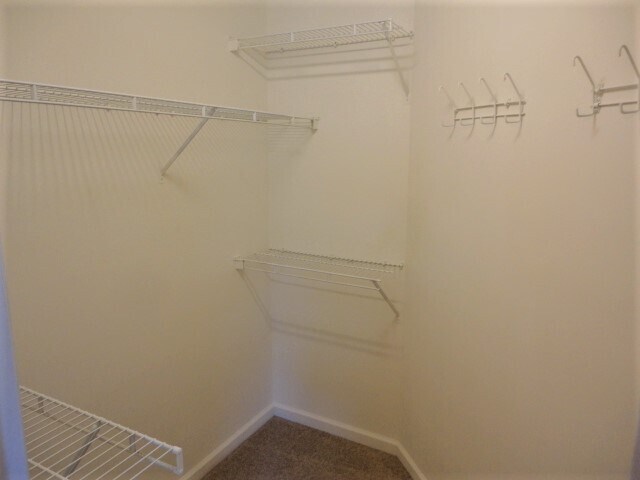 Building Photo - 246 Tillamook Dr