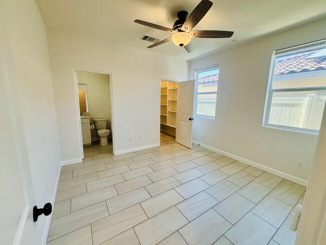 Building Photo - Gorgeous 3 bd, 4 ba Townhome in 55+ Community