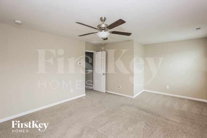 Building Photo - 10721 Rivergate Dr NW