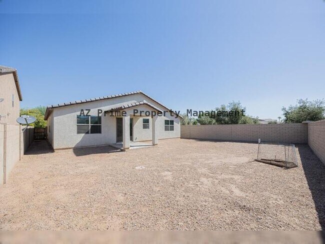 Building Photo - 3311 W Donner Dr