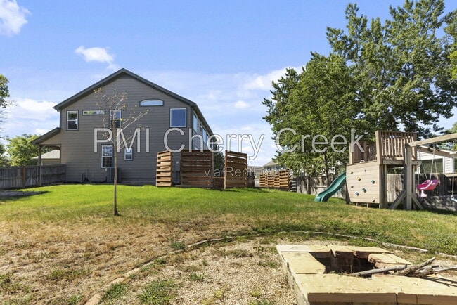 Building Photo - 2917 S Zeno Way