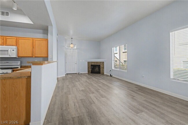 Building Photo - 3480 Cactus Shadow St