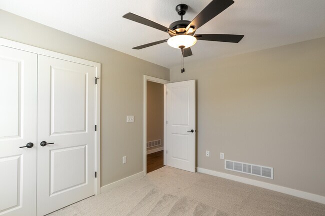 Building Photo - 1816 Wes Milligan Ln