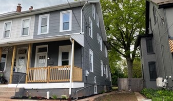 Building Photo - 307 Washington St