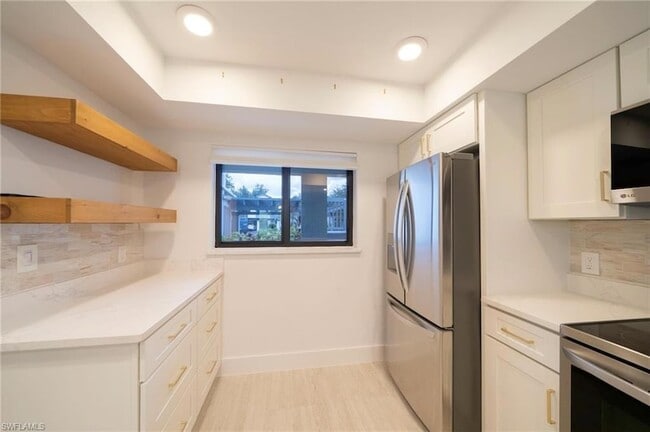 Building Photo - 17456 Silver Fox Dr