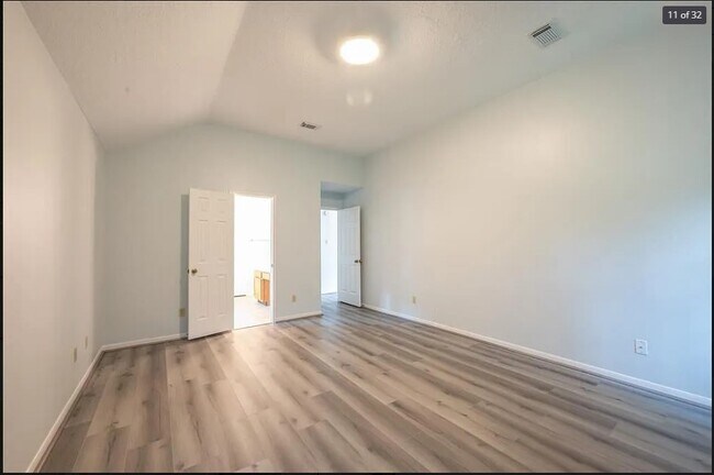 Building Photo - 4317 Plover Dr