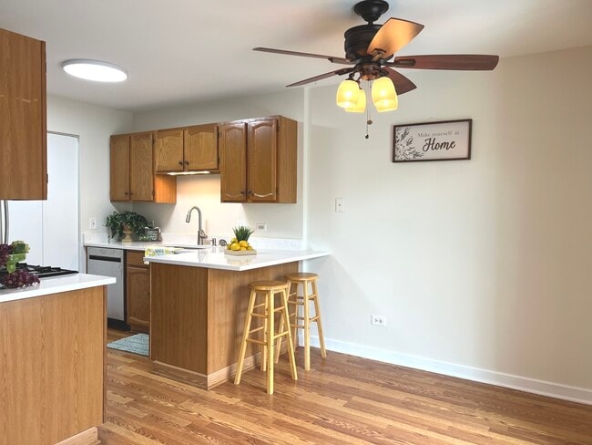 Building Photo - 652 Mallard Ct