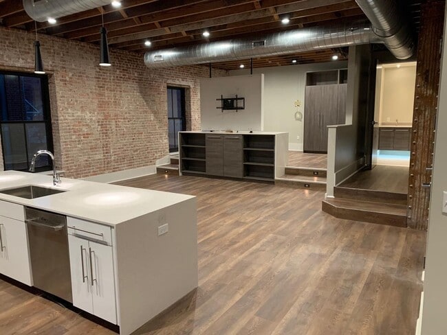 Floorplan - Uptown Courtyard