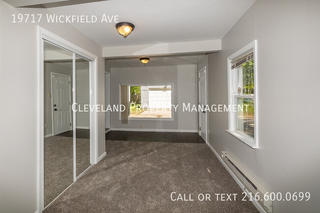 Building Photo - 19717 Wickfield Ave