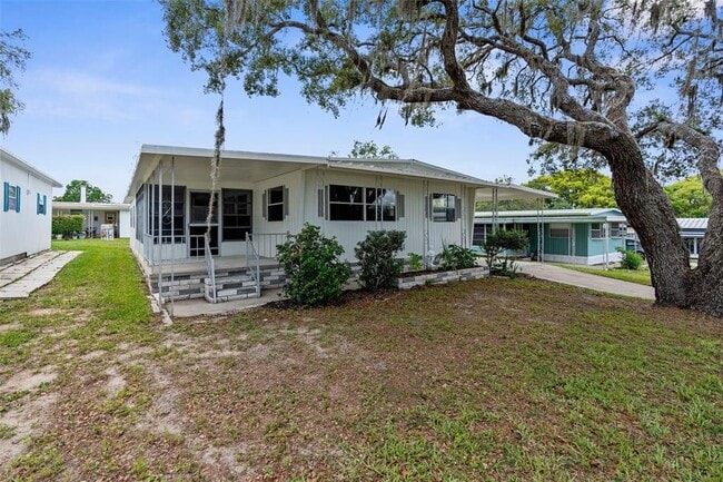 Building Photo - 7305 Score St