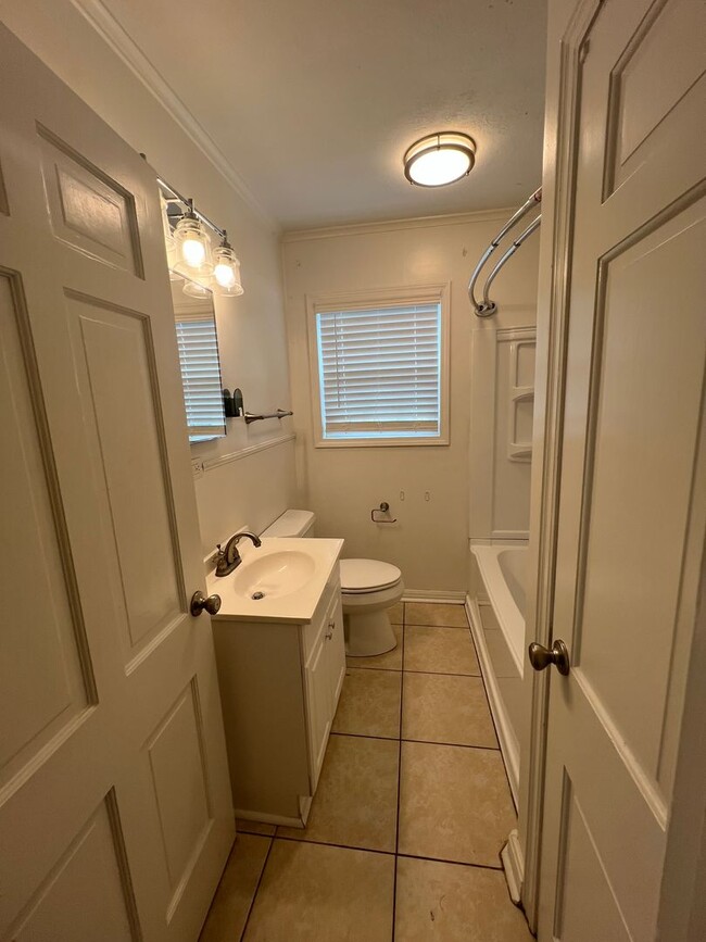 Building Photo - Beautiful Home for Lease
