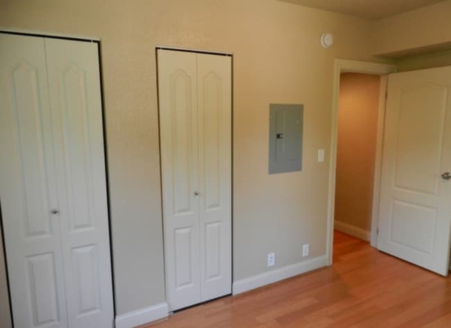Building Photo - $1,450 | 2 Bedroom, 1 Bathroom Condo | No Pets | Available for August 1st, 2026 Move In!