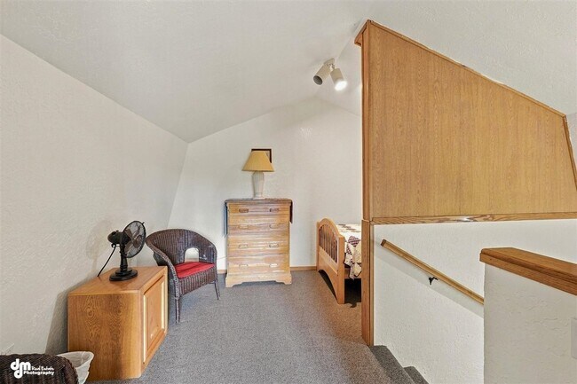 Building Photo - 6830 E Toller Ct