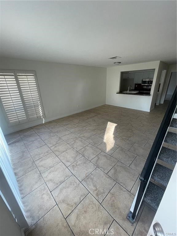 Building Photo - 1134 Cll Linares