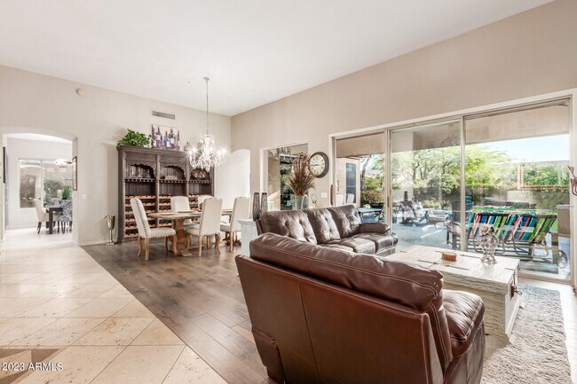 Building Photo - 8919 E Cll Del Palo Verde