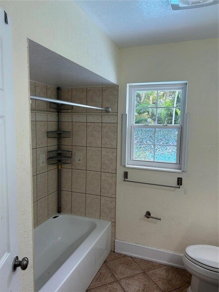 Building Photo - 10842 61st Ave