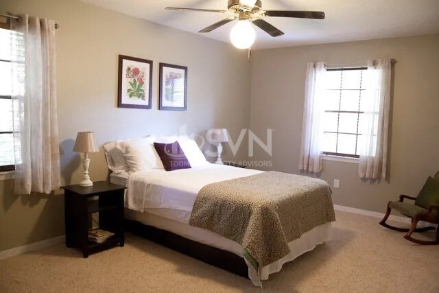 Building Photo - 662 Ridgewood Dr