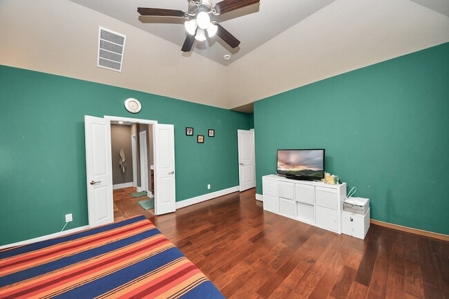 Building Photo - 17103 Mulben Ct