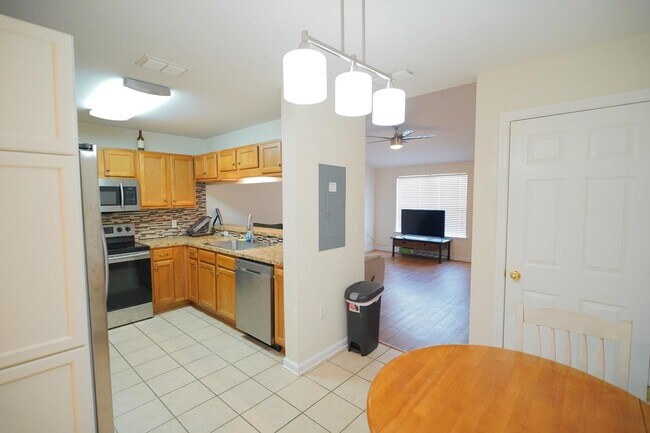 Building Photo - 4434 Gearhart Rd