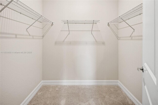 Building Photo - 4488 Appleton Cir E