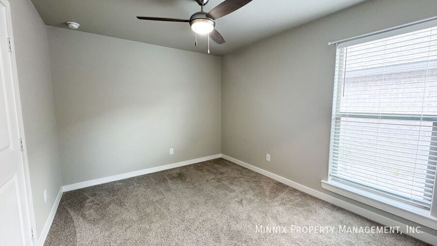 Building Photo - 3219 Abbeville Ave