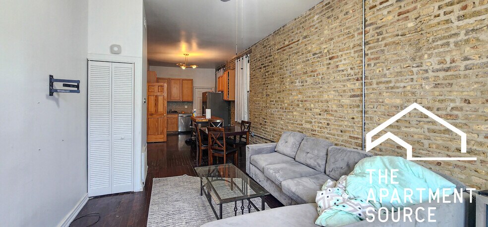 Primary Photo - 1224 N Cleaver St