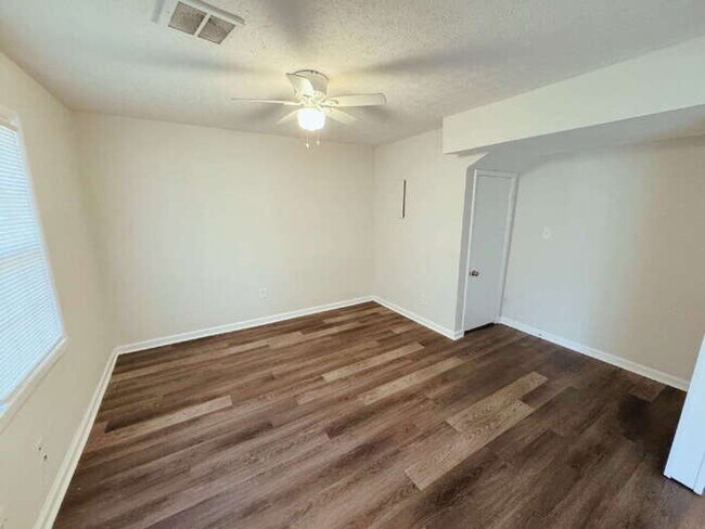 Building Photo - Welcome Home to Timeless Charm and Modern ...