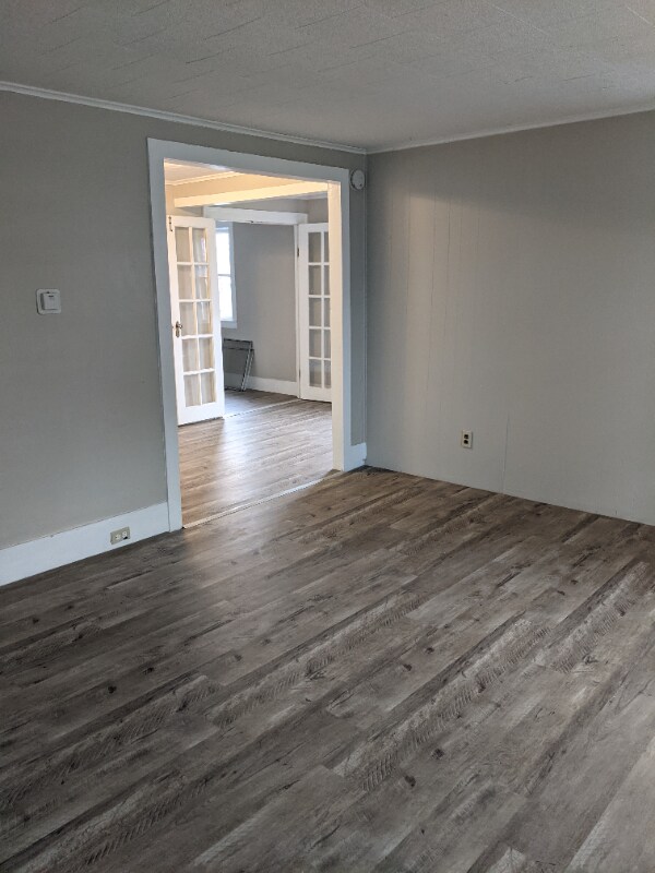 Building Photo - 111 E Cayuga St