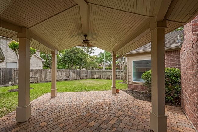 Building Photo - 223 Owens Park Dr