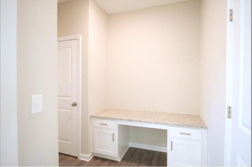 Building Photo - 4373 Valtek Ct
