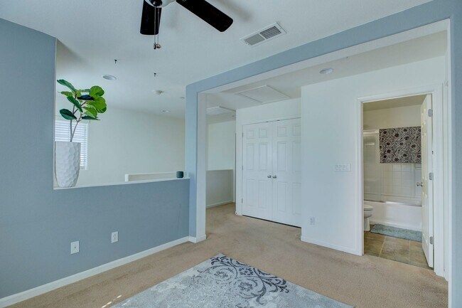 Building Photo - Experience the Best of Lincoln Crossing Li...