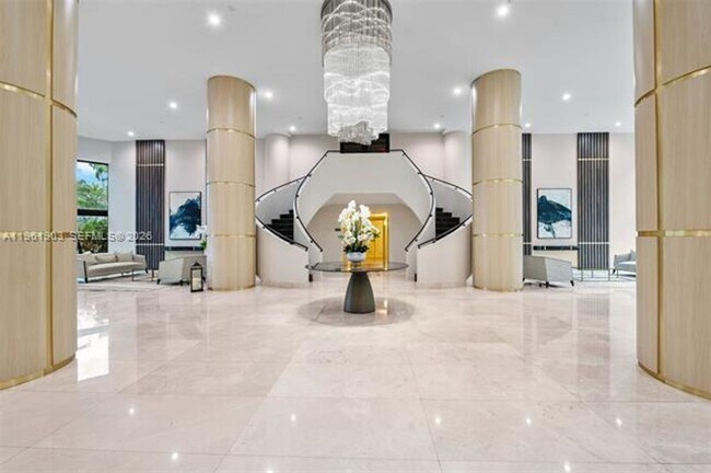 Building Photo - 3500 Mystic Pointe Dr