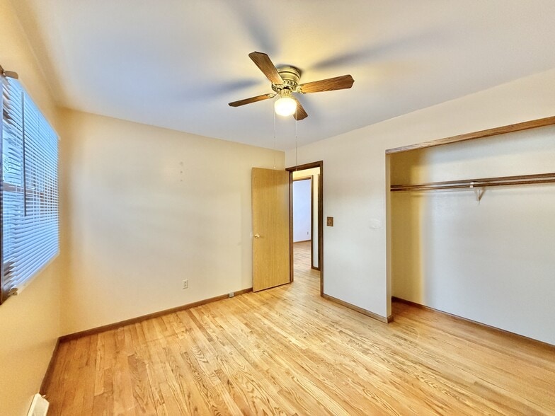 Building Photo - 1834 S Crosby Ave