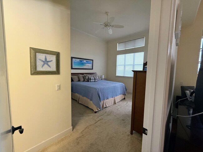 Building Photo - 20 Orange Ave