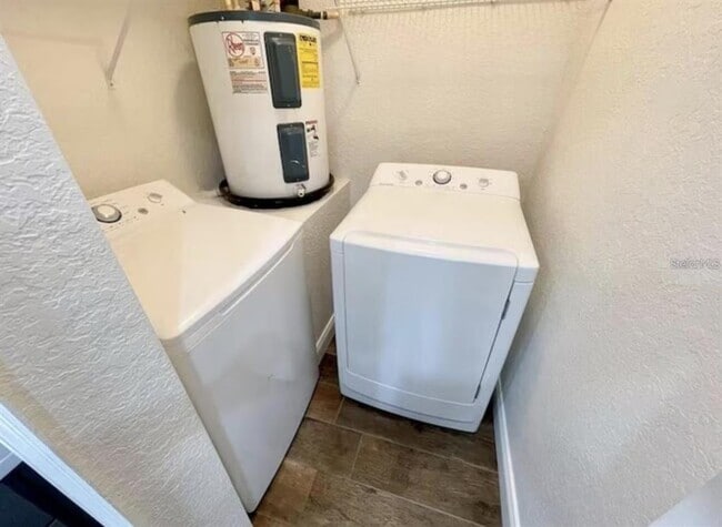 Building Photo - 5017 City St