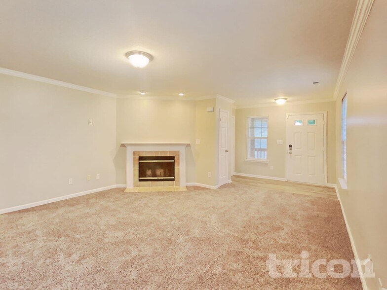 Building Photo - 15436 Dusty Trail