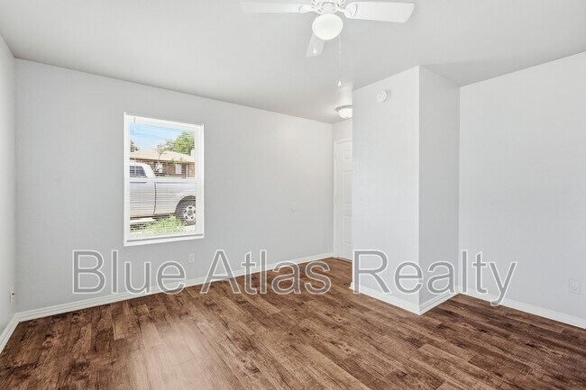 Building Photo - 116 Arrowhead St