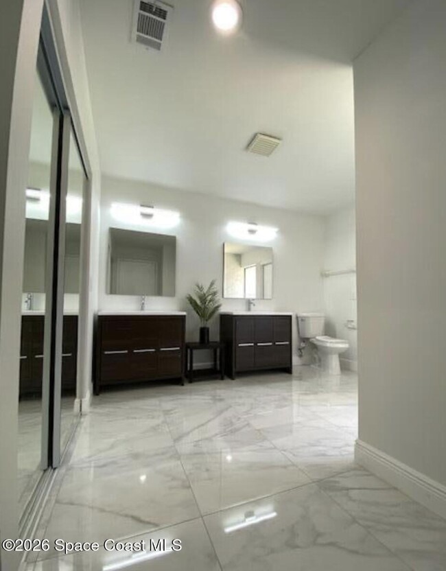 Building Photo - 451 Port Malabar Blvd NE